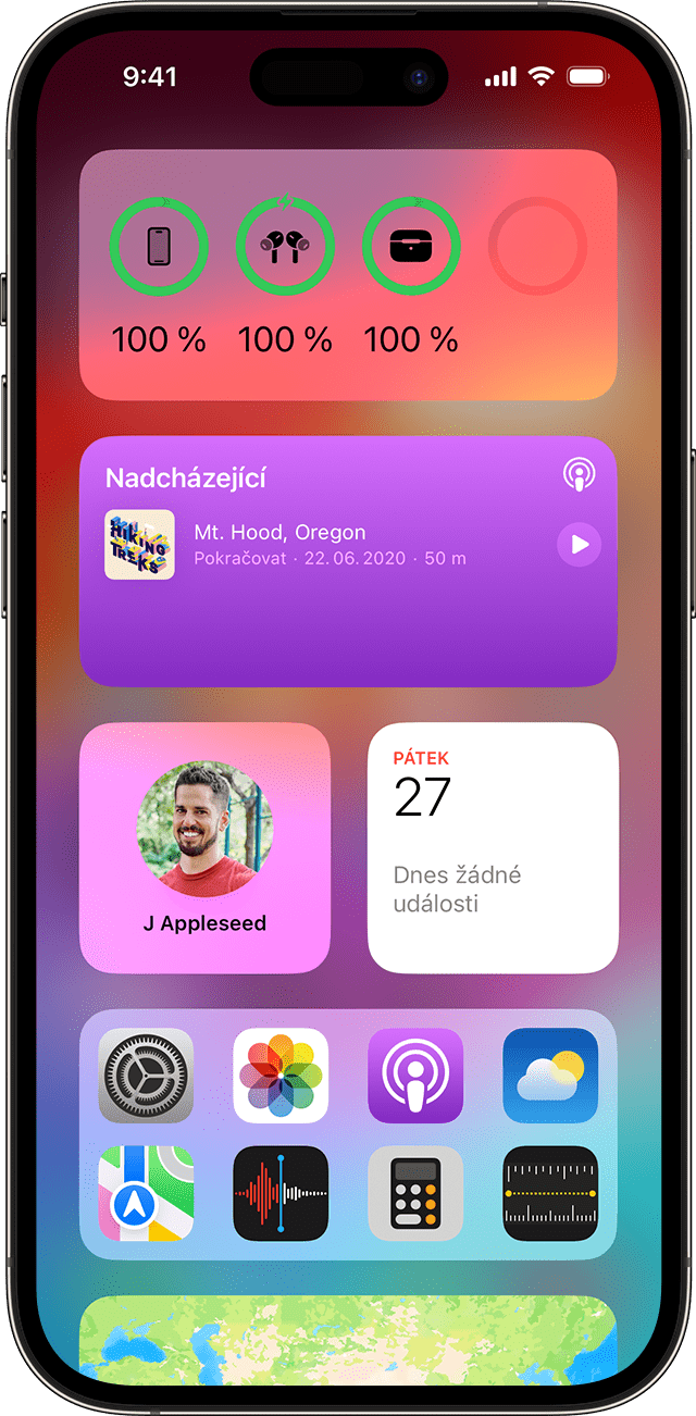 Kontrola procenta nabití baterie pomocí widgetu Baterie na iPhonu
