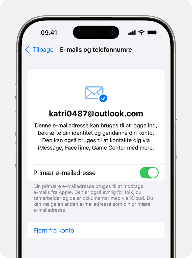 iPhone, der viser indstillingerne for Apple-kontoen og mulighederne for at ændre en primær e-mailadresse