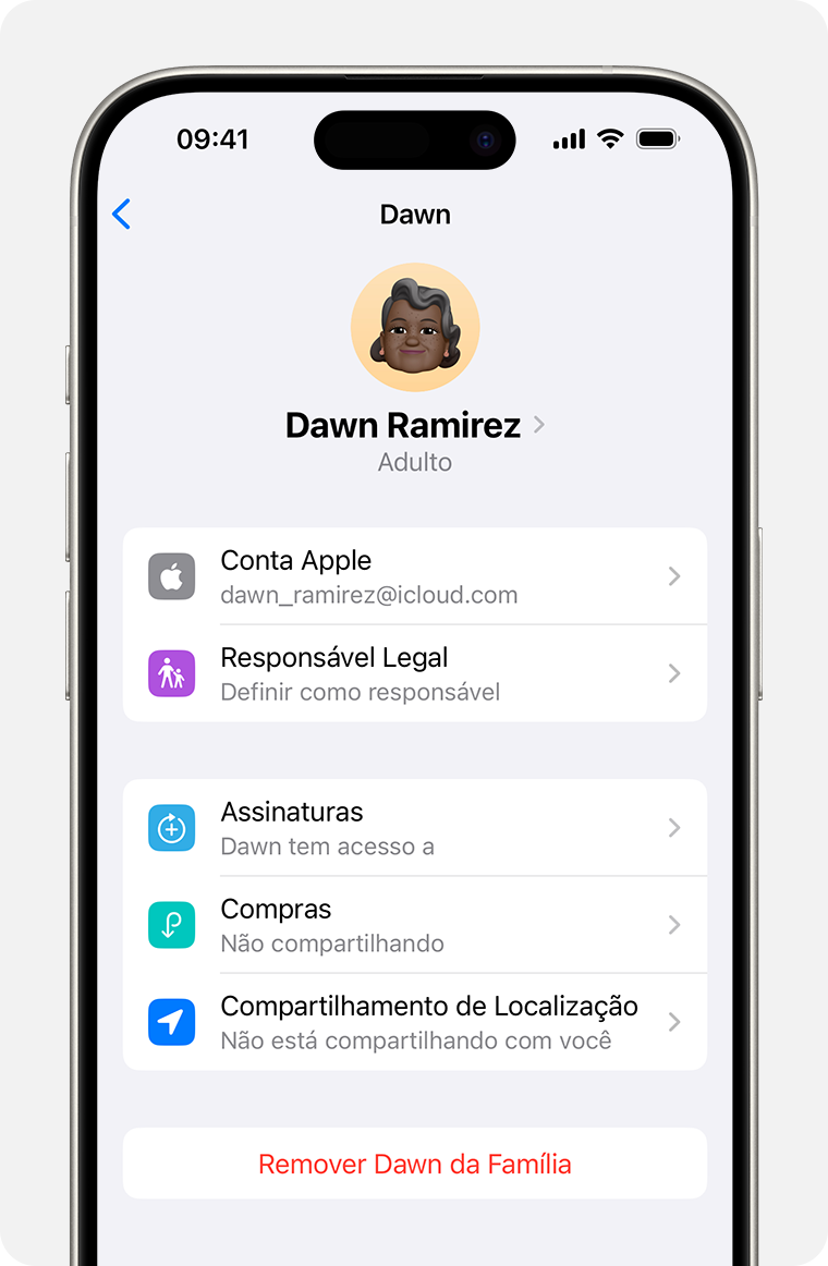 Tela do iPhone mostrando a etapa de remover um membro do grupo de Compartilhamento Familiar.