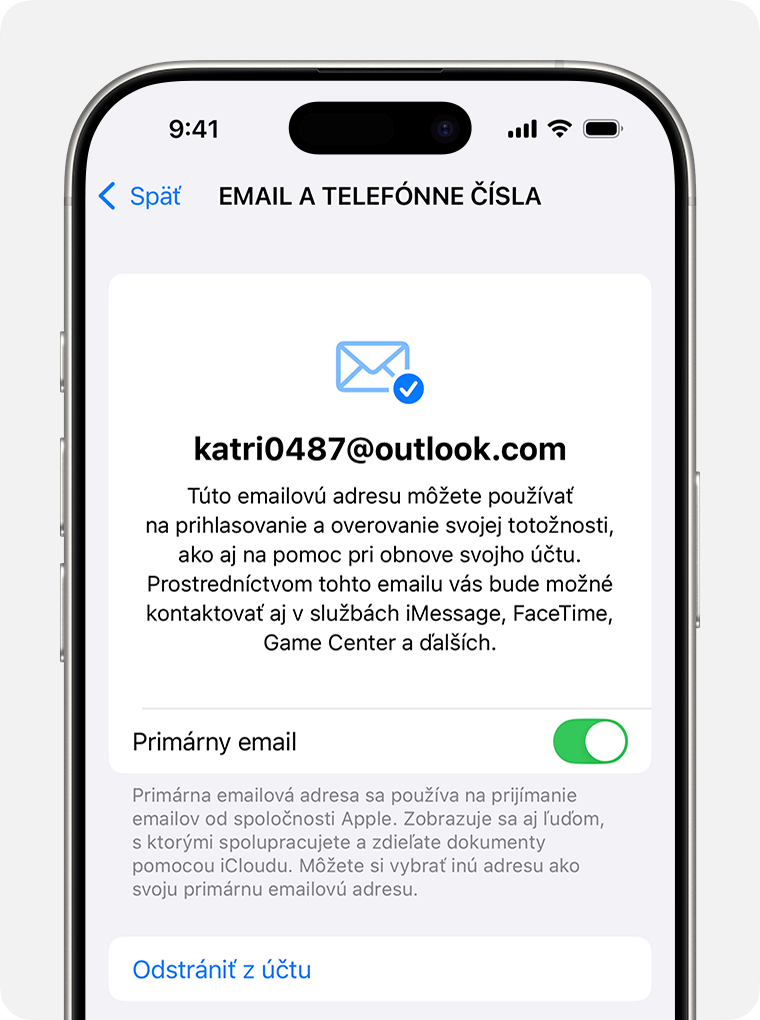 iPhone so zobrazenými nastaveniami Apple účtu a možnosťami zmeny primárnej e-mailovej adresy