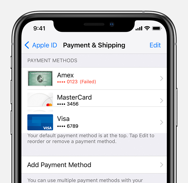 iPhone hiển thị ba phương thức thanh toán, với một thẻ tín dụng được đánh dấu là bị lỗi.