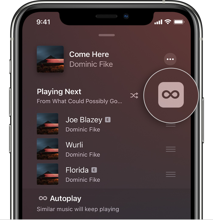 iPhone tālrunis, kurā redzama automātiskās atskaņošanas poga ekrānā Playing Next (Turpmāk atskaņojamā mūzika)