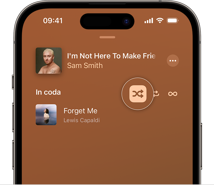 iPhone che mostra il pulsante Casuale nella parte superiore di In coda nell'app Apple Music