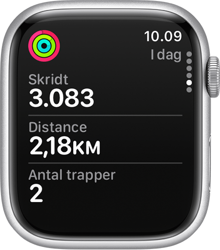 De aktuelle værdier for Trin, Distance og Antal trapper i appen Aktivitet på Apple Watch.
