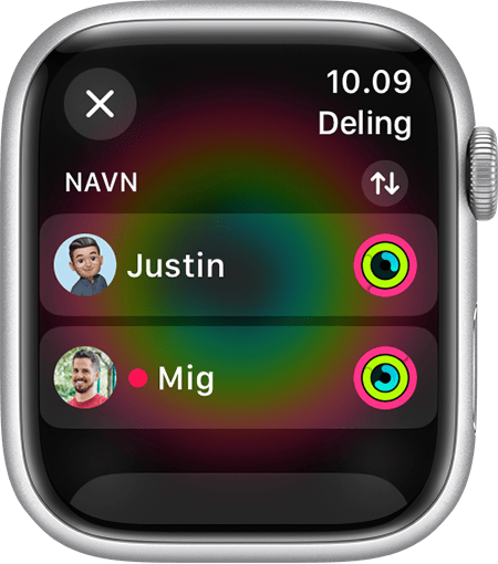 Apple Watch-skærm, der viser venner, som deler deres aktivitet