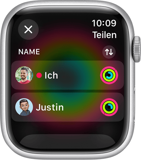 Apple Watch-Display mit Freunden, die ihre Aktivitäten teilen