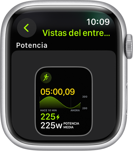 Un Apple Watch que muestra la métrica de entreno Potencia en carrera durante una carrera.