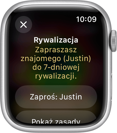 Ekran zegarka Apple Watch wyświetlający sposób wysłania zaproszenia do rozpoczęcia rywalizacji