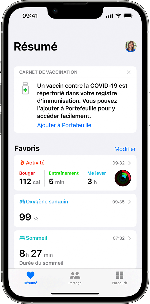 ios15-iphone13-pro-health-summary-vaccination-record-highlight