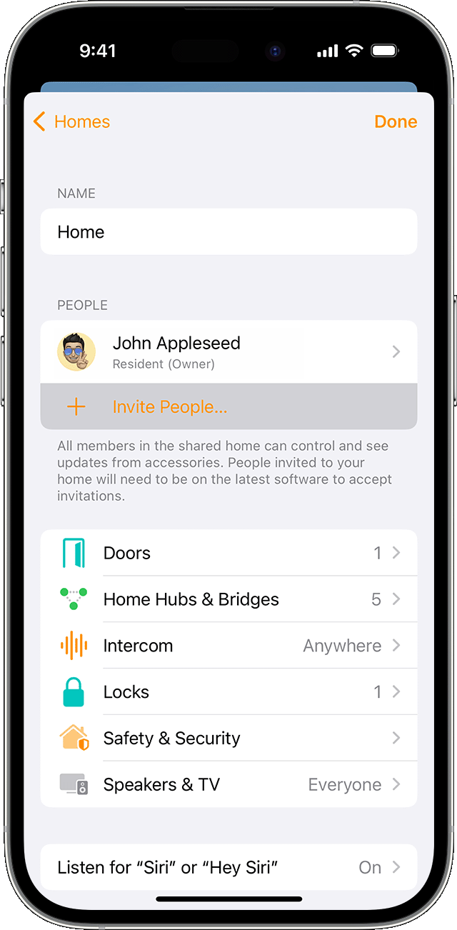iPhone avec l’app Domicile affichant l’option Inviter des personnes dans Réglages du domicile