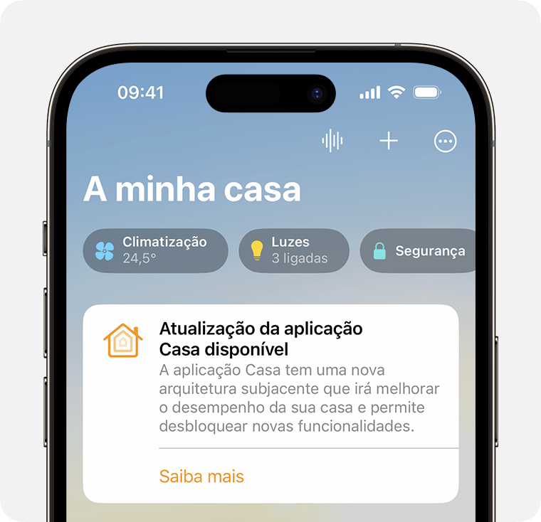 A notificação "Atualização da aplicação Casa disponível" é apresentada no separador Casa na app Casa
