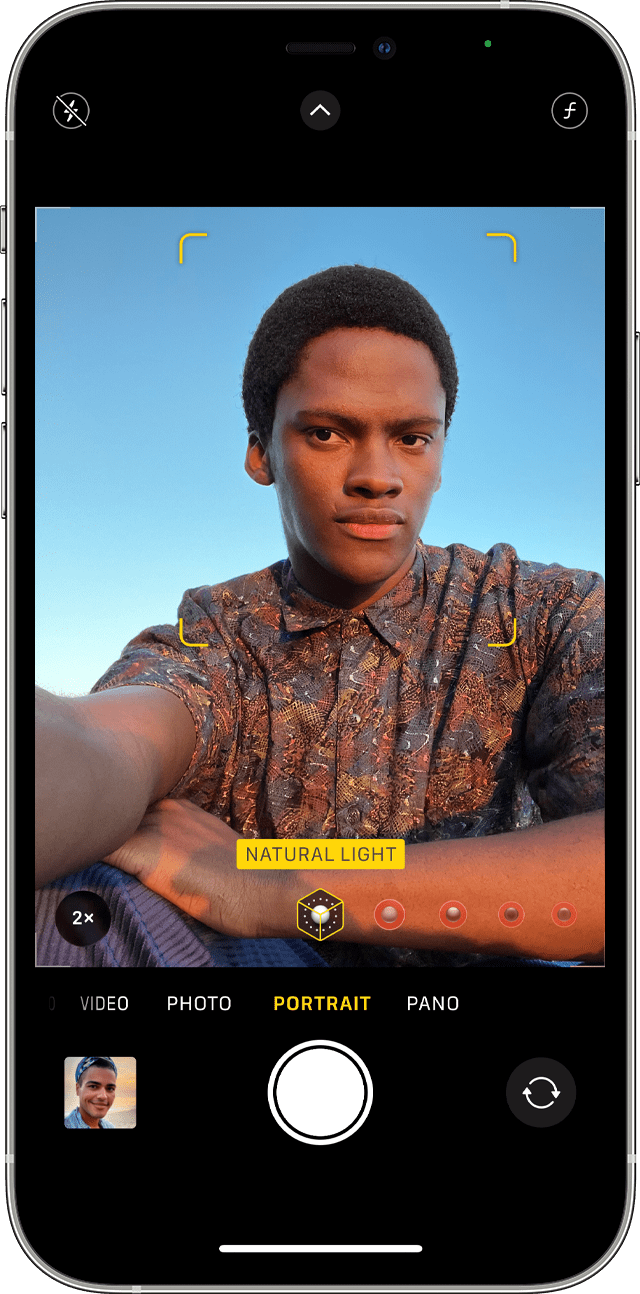 Използване на Camera (Камера) на iPhone за заснемане на селфи в режим Portrait (Портрет)