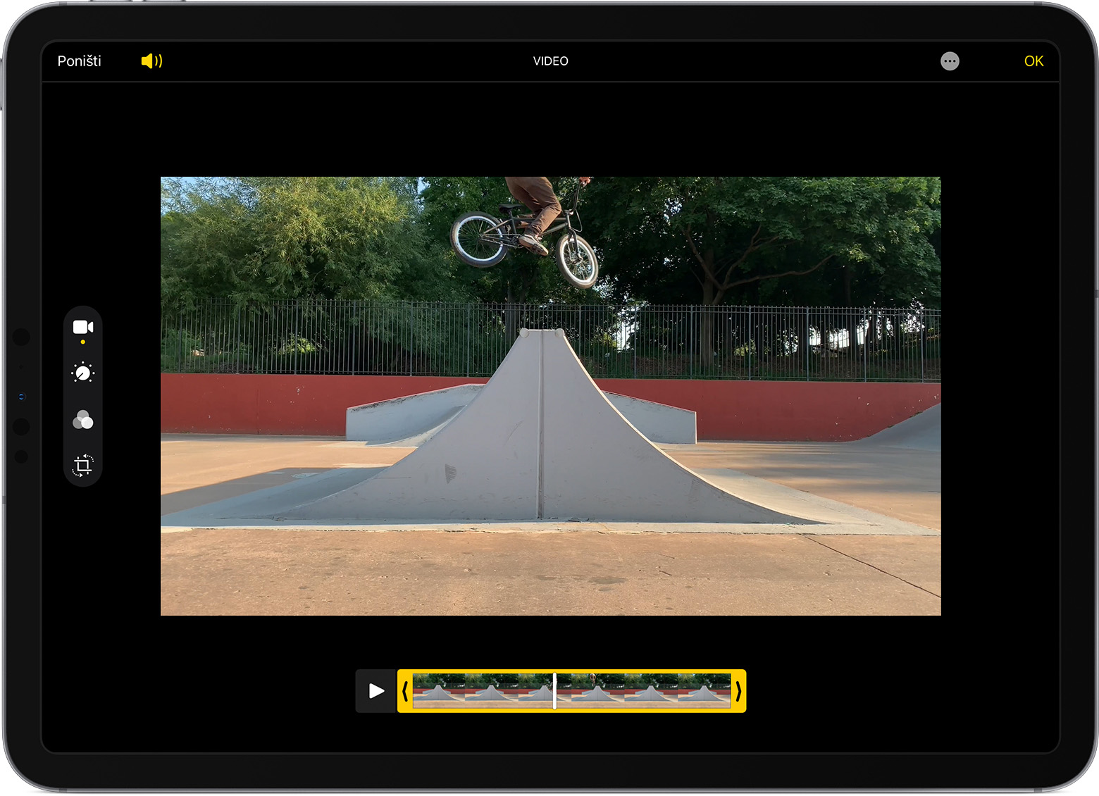 iPad prikazuje videozapis u modu za uređivanje