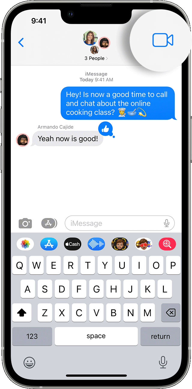 iPhone screen displaying an iMessage conversation and the option to start a Group FaceTime call