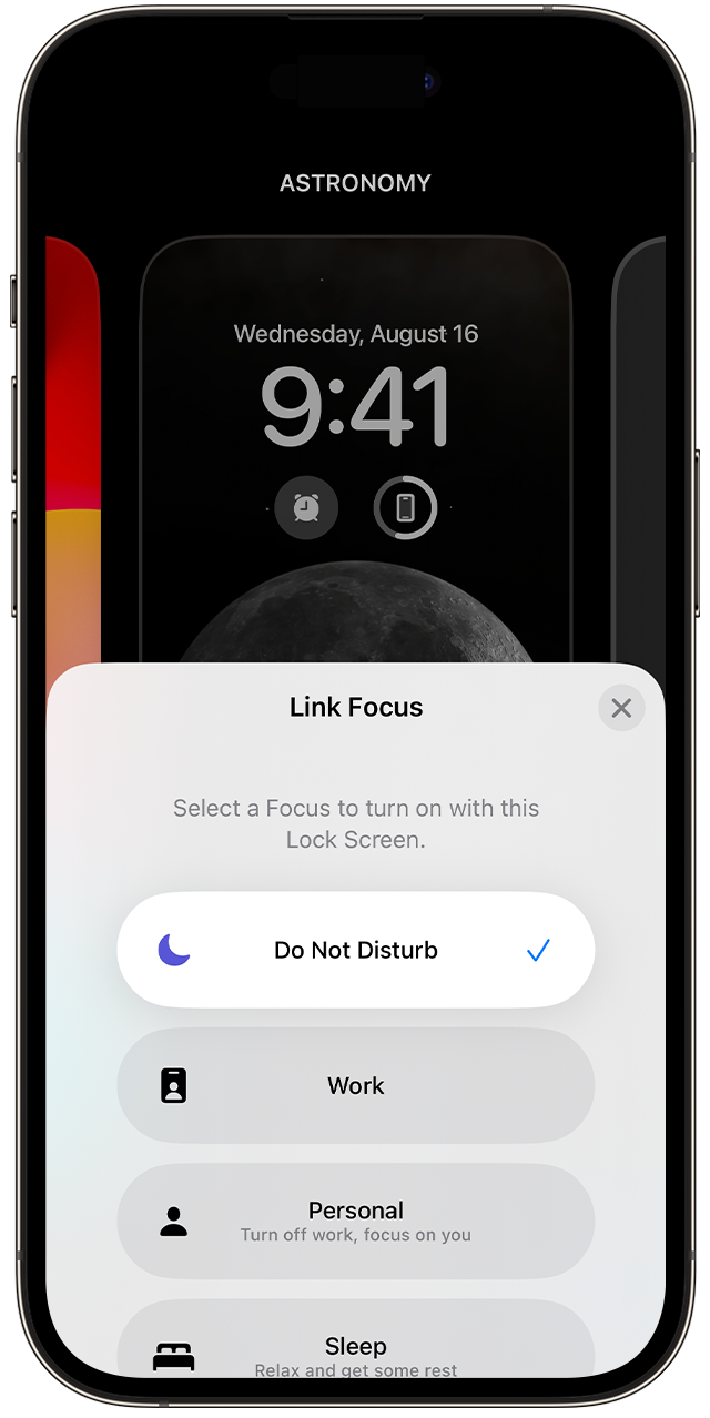 Add a Link Focus, or a Focus setting designated to turn on when you use a specific wallpaper.