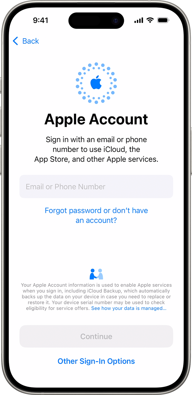 Upotrijebite svoju e-mail adresu ili telefonski broj da biste se prijavili pomoću svog Apple računa tijekom postupka podešavanja iPhone uređaja na sustav iOS 18.