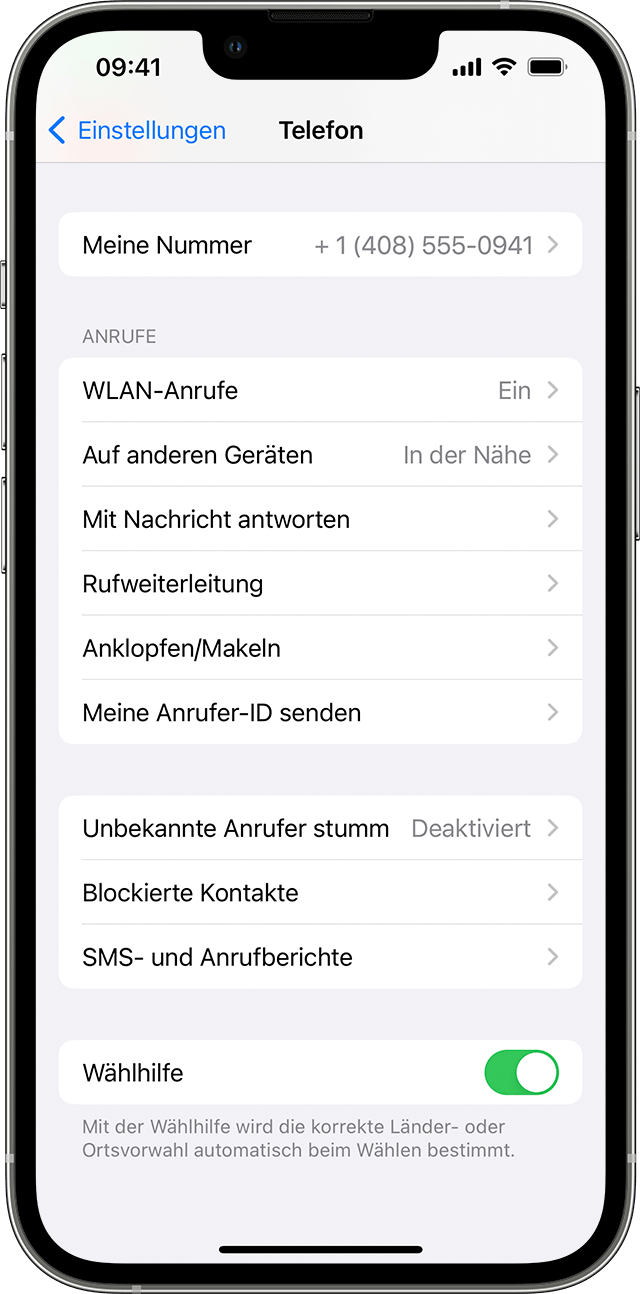 Ein iPhone mit dem Bildschirm „Telefon“, auf dem „WLAN-Anrufe“ aktiviert ist.