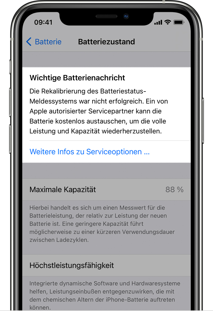 Ein iPhone, auf dem die wichtige Batteriemeldung angezeigt wird, wenn die Rekalibrierung des Batteriestatus-Meldesystems nicht erfolgreich war.