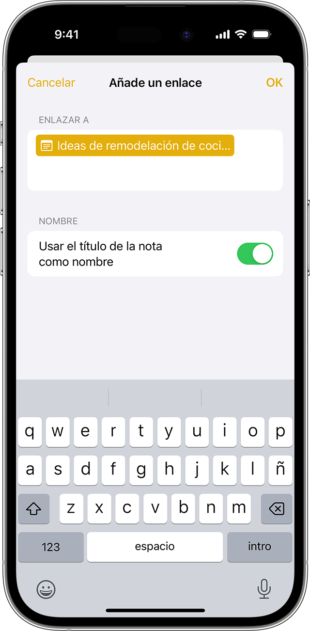 Opciones para añadir un enlace en Notas en el iPhone con iOS 17 o versiones posteriores.