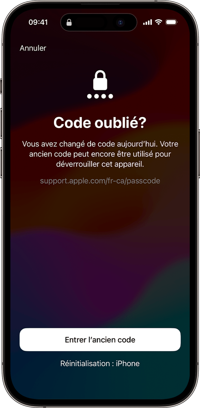 Lorsque vous modifiez votre code dans iOS 17 et versions ultérieures, vous pouvez utiliser temporairement votre ancien code pour déverrouiller votre appareil.