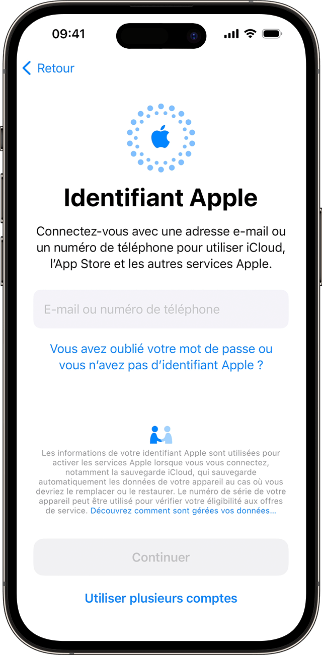 Utilisez votre adresse e-mail ou votre numéro de téléphone pour vous connecter avec votre identifiant Apple pendant le processus de configuration de l’iPhone sous iOS 17.