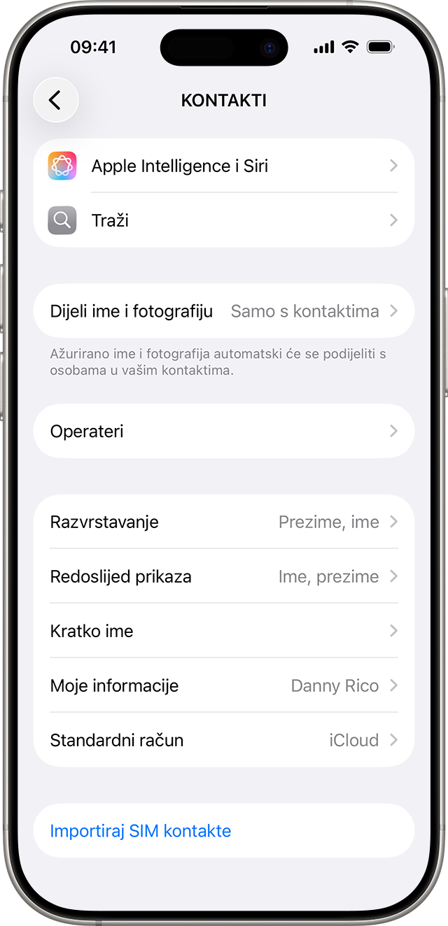 iPhone, na zaslonu se prikazuje odabir razvrstavanja, prikaza i imenovanja kontakata
