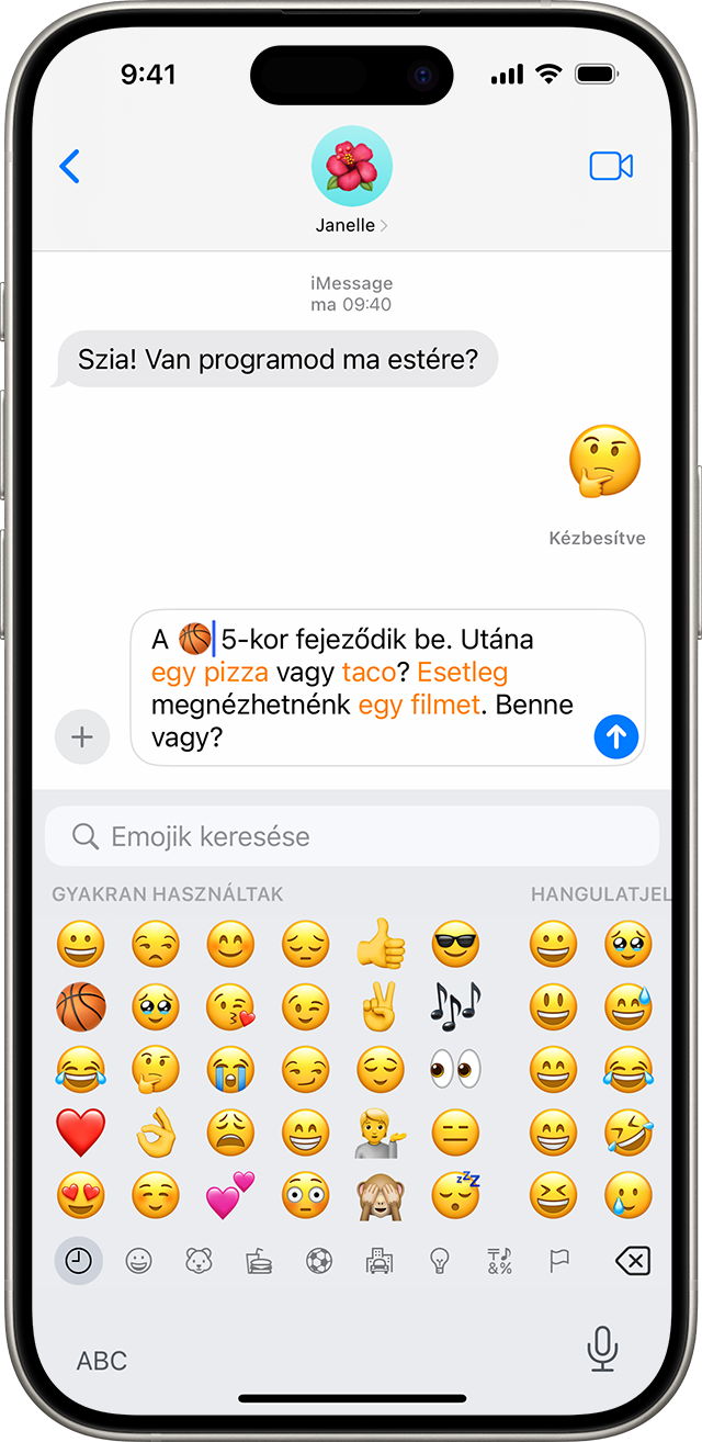 Egy iPhone képernyője, amelyen az Üzenetek alkalmazásban folytatott beszélgetés és a megnyitott emojibillentyűzet látható.