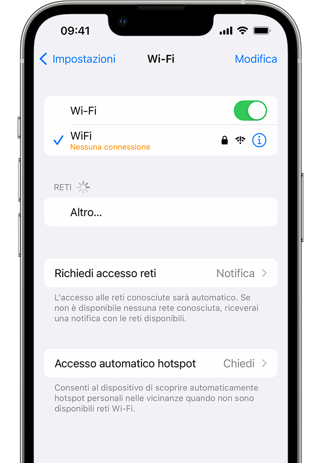Un iPhone che mostra la schermata Wi-Fi. Sotto il nome della rete Wi-Fi è presente un messaggio di avviso.