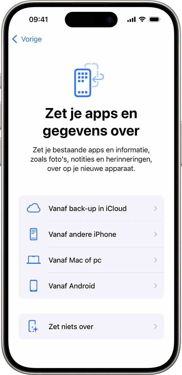 De opties voor het overzetten van apps en gegevens wanneer je een iPhone configureert in iOS 18.