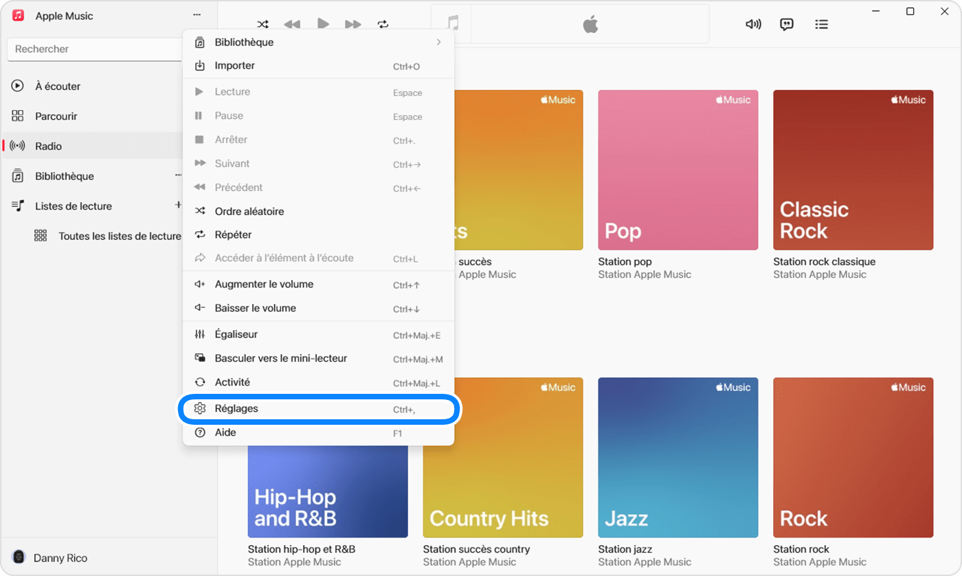 App Apple Music pour Windows affichant les réglages dans le menu qui s’affiche lorsque vous cliquez sur les actions de la barre latérale.