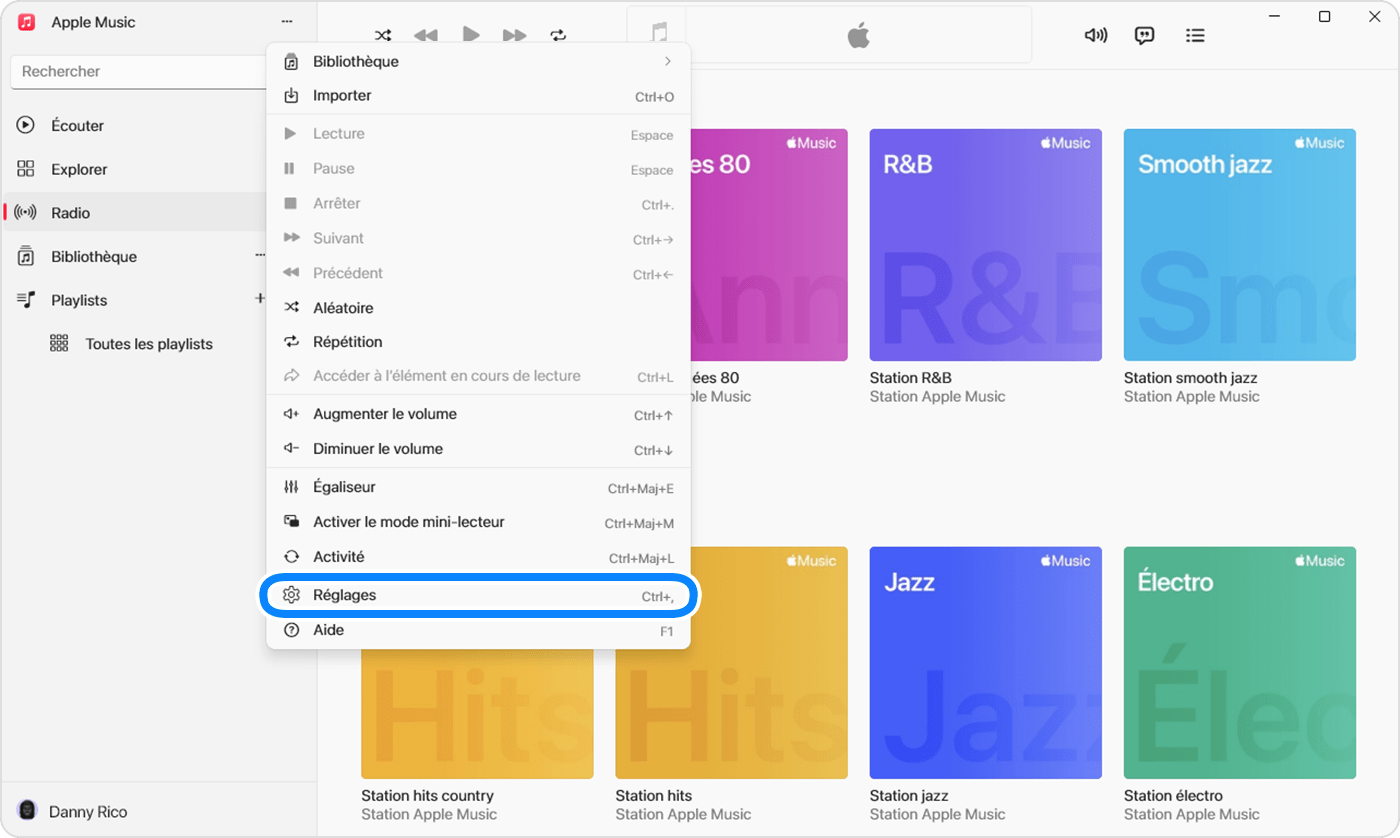 App Apple Music pour Windows présentant les réglages dans le menu qui apparaît lorsque vous cliquez sur le bouton des actions de la barre latérale
