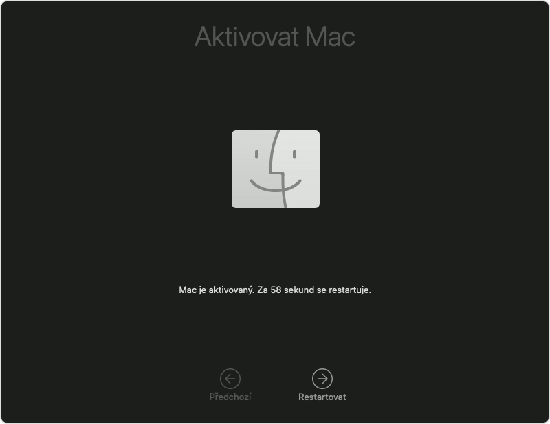 Okno aktivace Macu s tlačítkem Restartovat