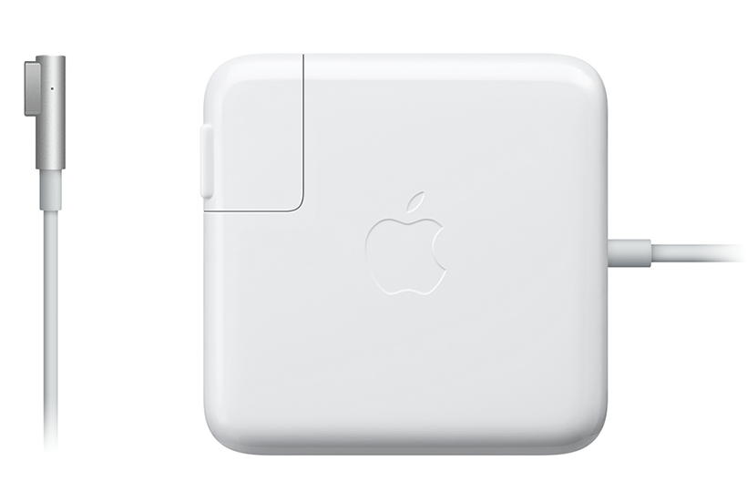 MagSafe-strømadapter på 85 W med «L»-formet kontakt