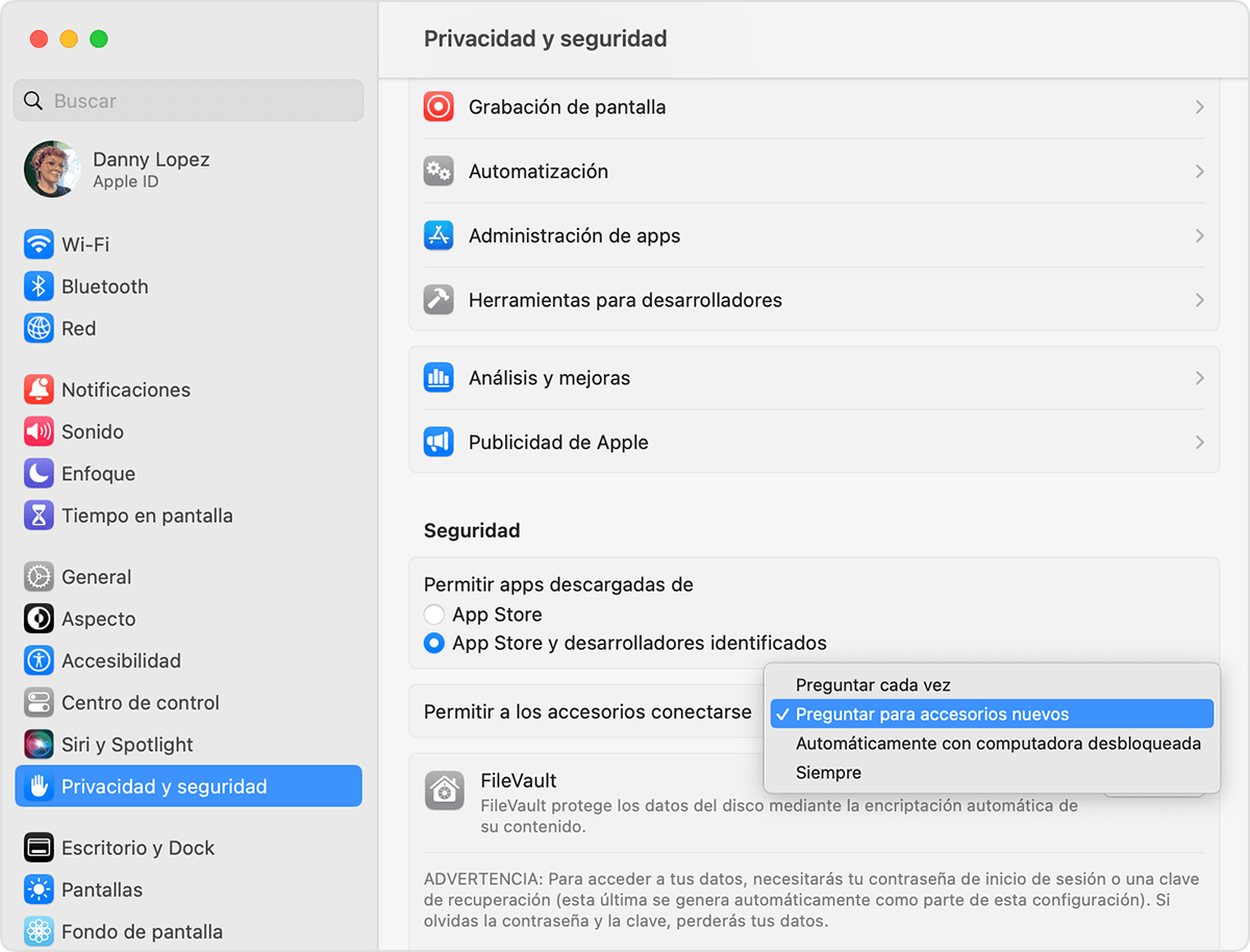 Cambiar la configuración Permitir a los accesorios conectarse en la laptop Mac