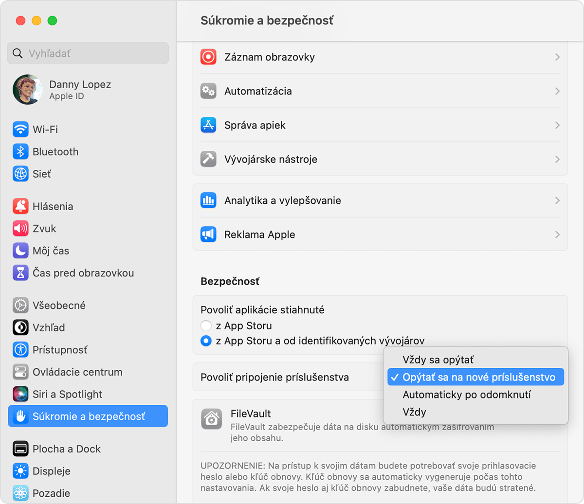 Zmena nastavenia „Povoliť pripojenie príslušenstva“ na notebooku Mac