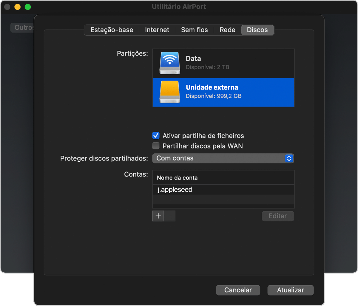 separador Discos da janela do Utilitário AirPort com a opção "Ativar partilha de ficheiros" ativada
