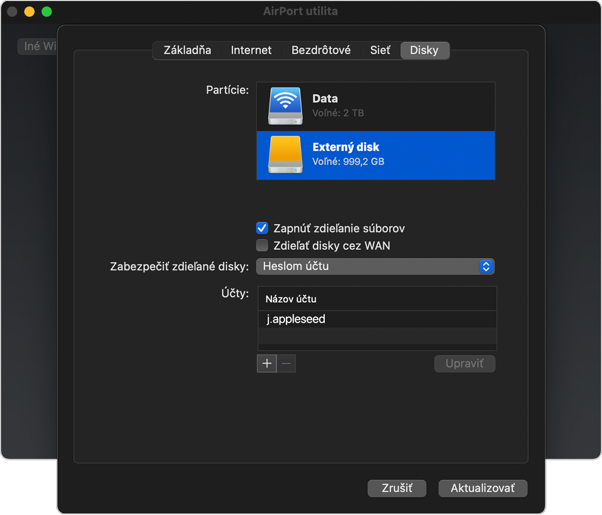 Tab Disky v okne AirPort utilita so zapnutou možnosťou Zapnúť zdieľanie súborov